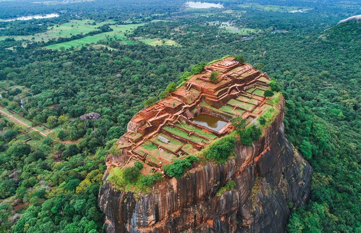 Negombo to Sigiriya (via Pinnawala)